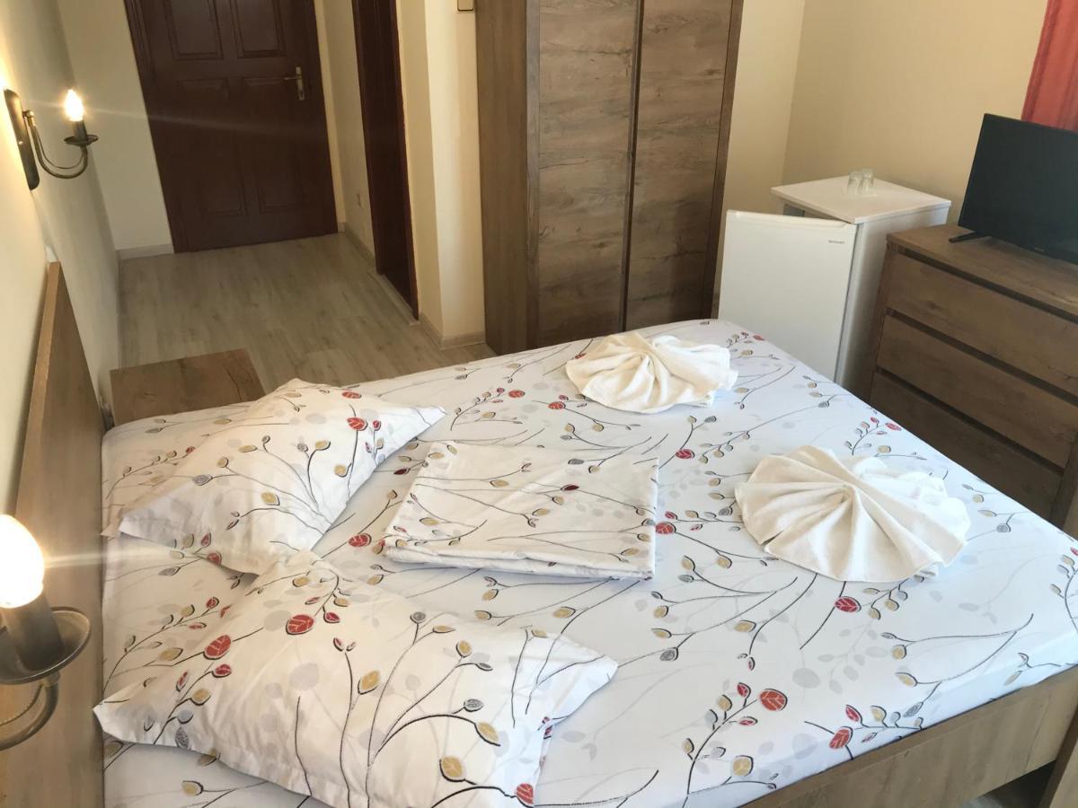 Pensiunea Paradis Băile Herculane Eksteriør billede
